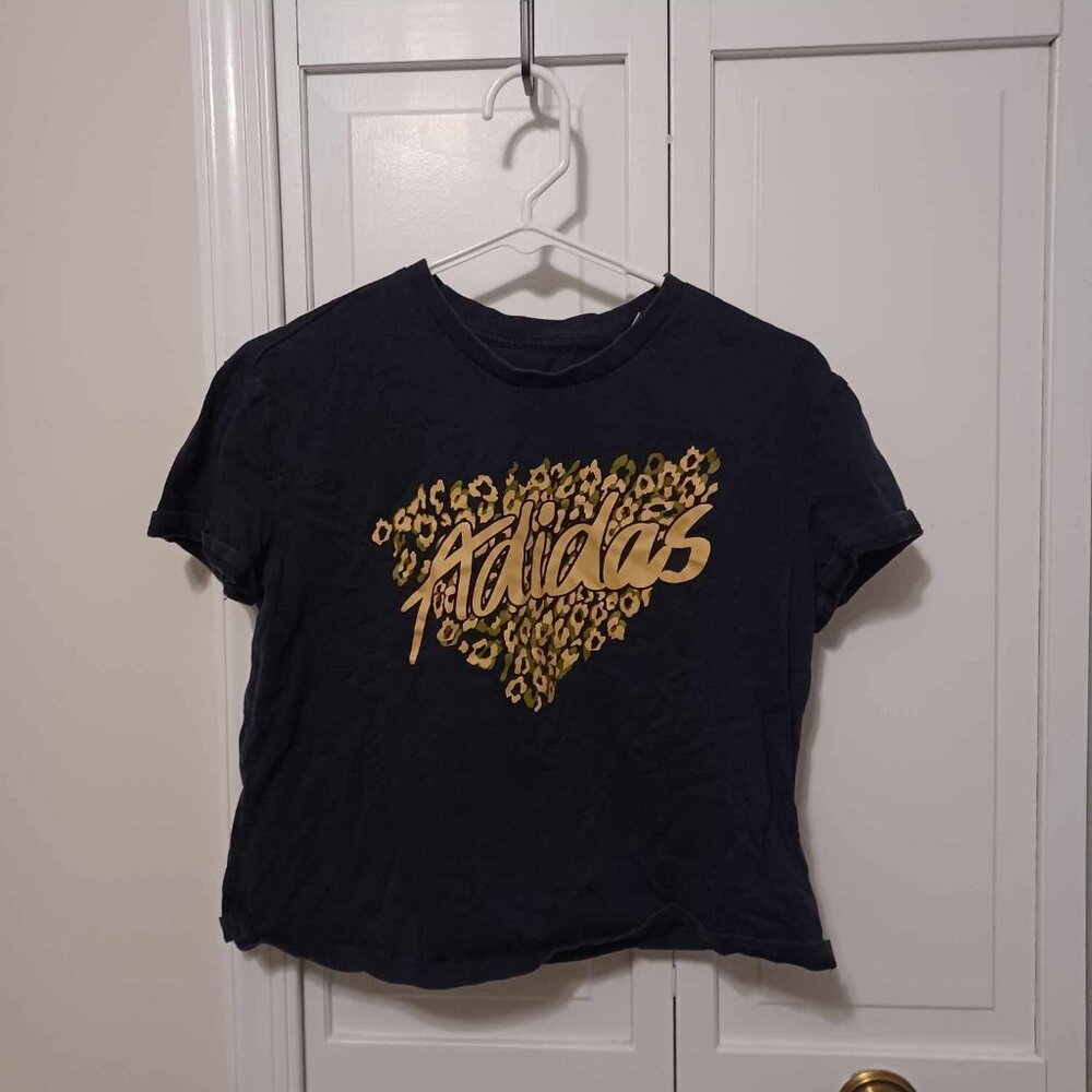 Short Adidas Women's T-Shirt, Size 12/20